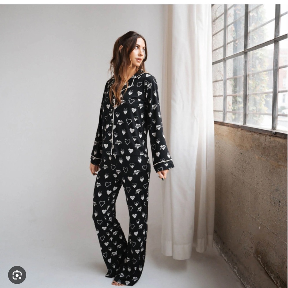 Women's Black Flare Set